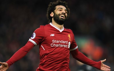 熊猫体育焦点-C罗帽子戏法载入史册